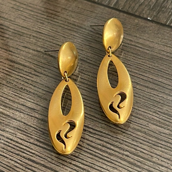 Vintage Matte Gold-tone Dangle Drop Earrings - Picture 1 of 10
